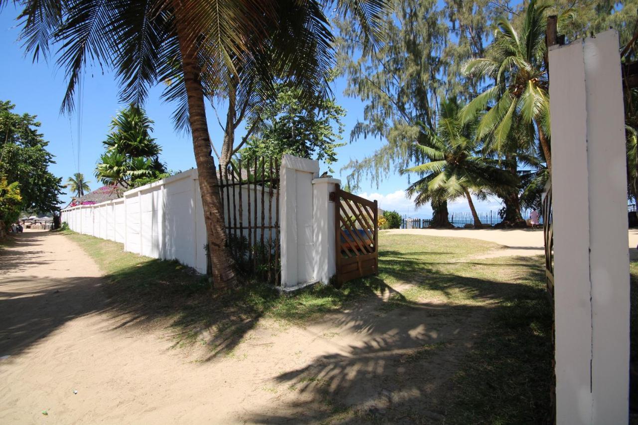 Madirokely House Nosy Be Villa Ambatoloaka  Kültér fotó