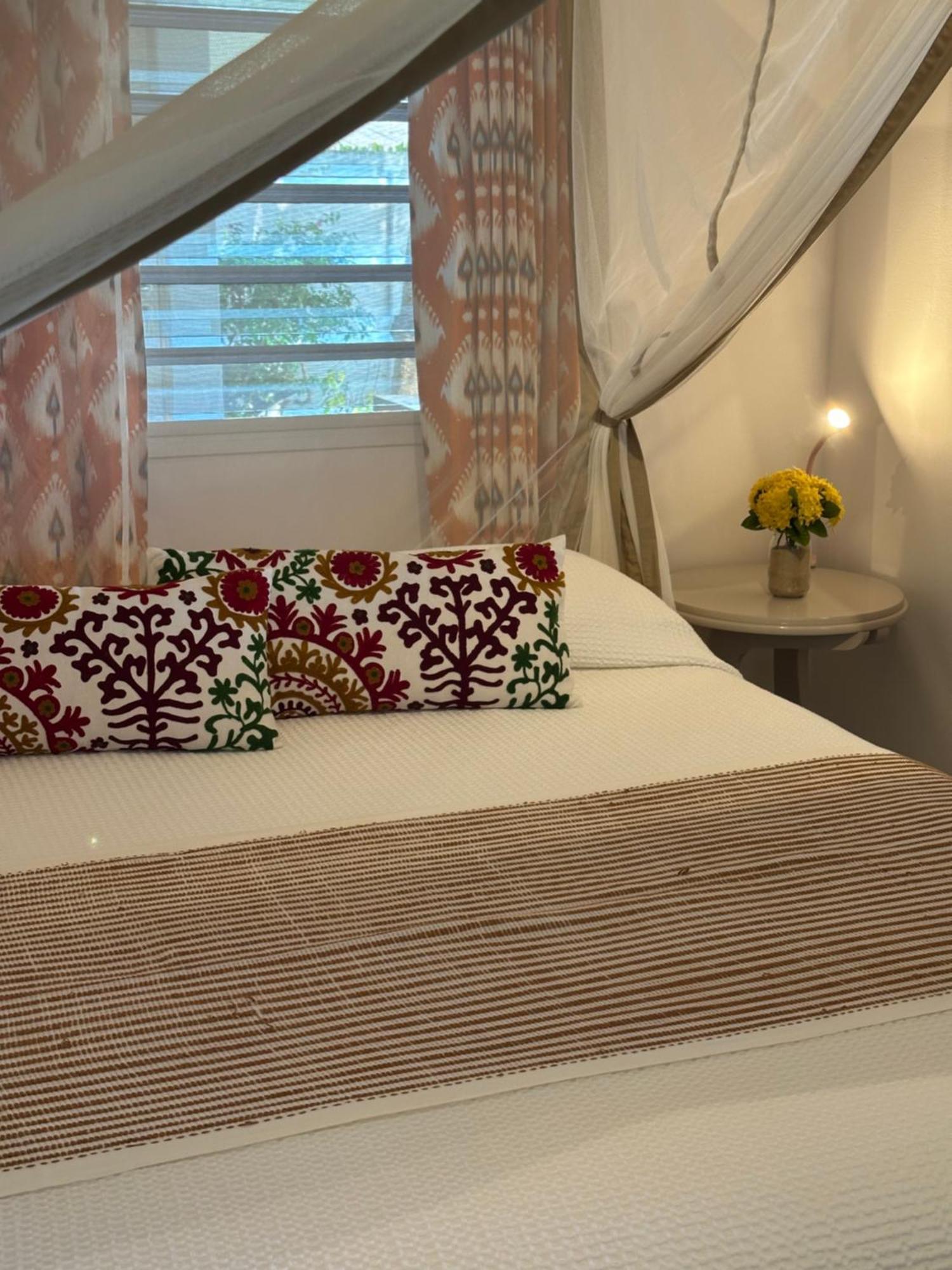 Madirokely House Nosy Be Villa Ambatoloaka  Kültér fotó